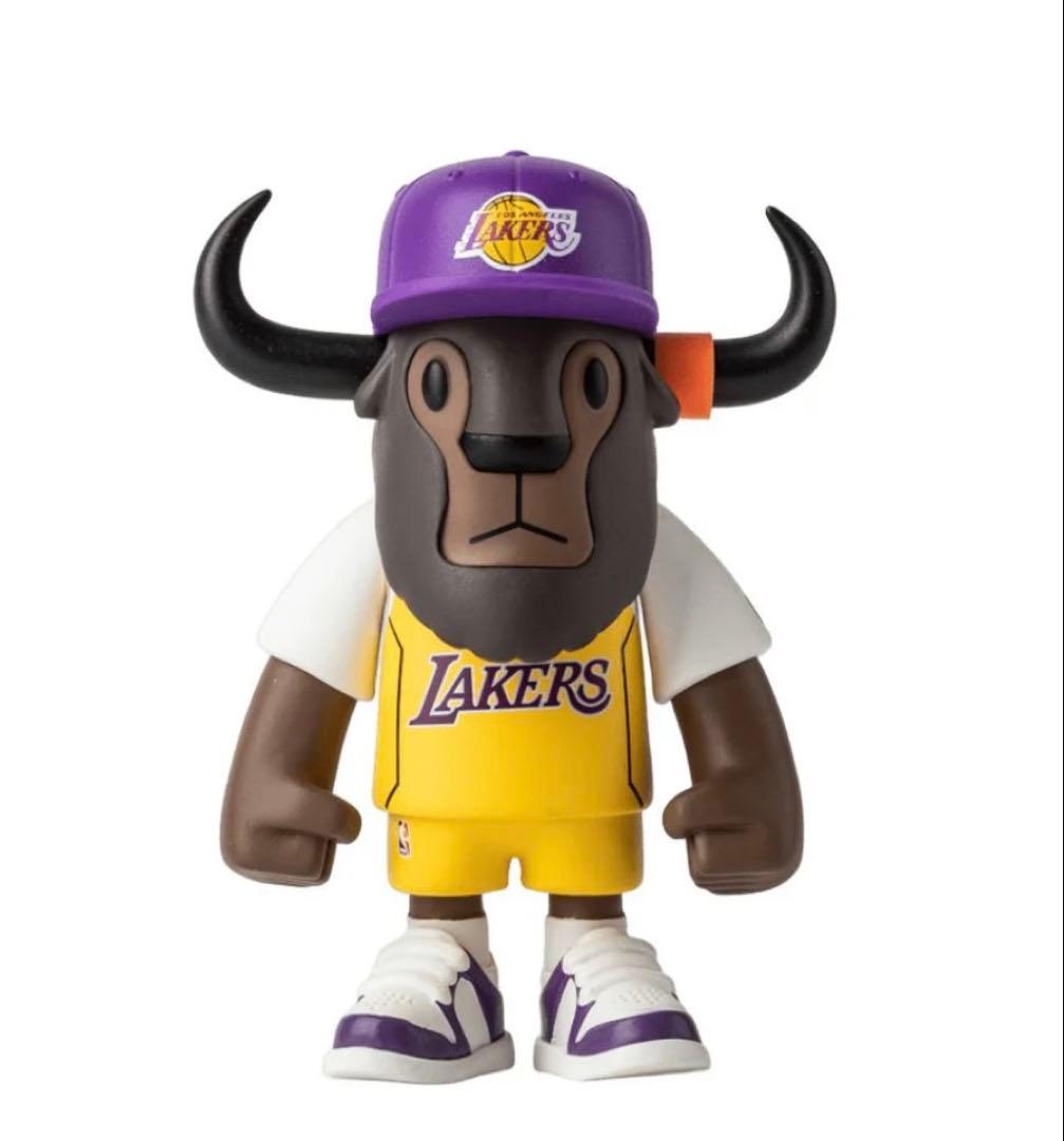 Newera NBA FFALO人形　レイカーズ　ブルズ　2体セット　未開封