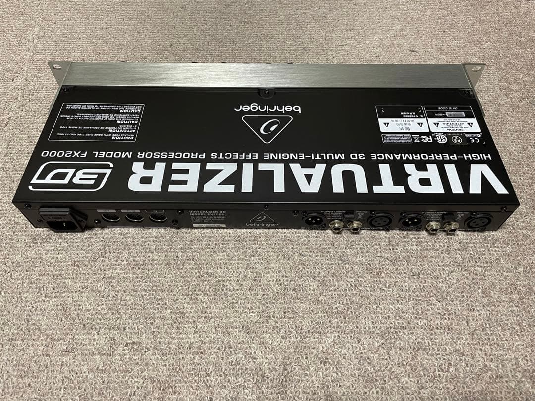 BEHRINGER(ベリンガー)　FX2000