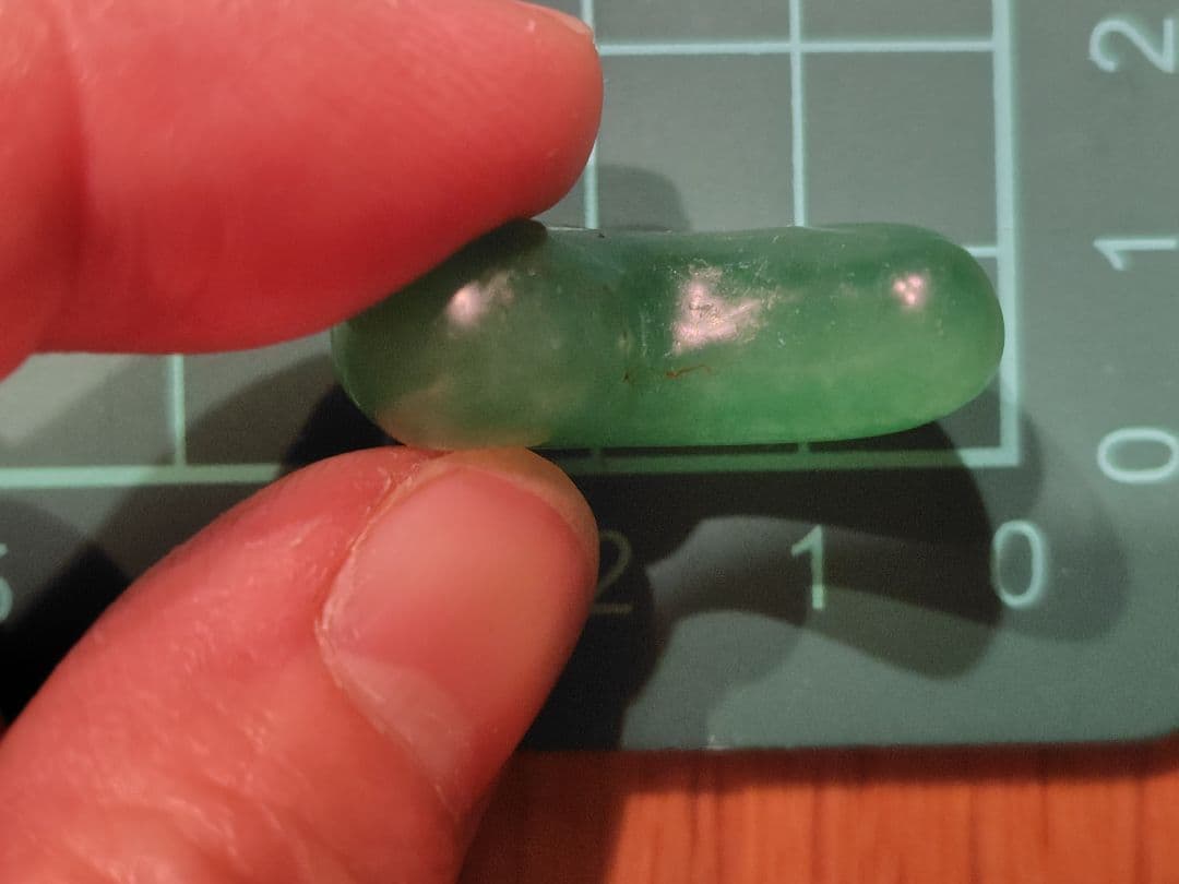 天然石【勾玉】緑色