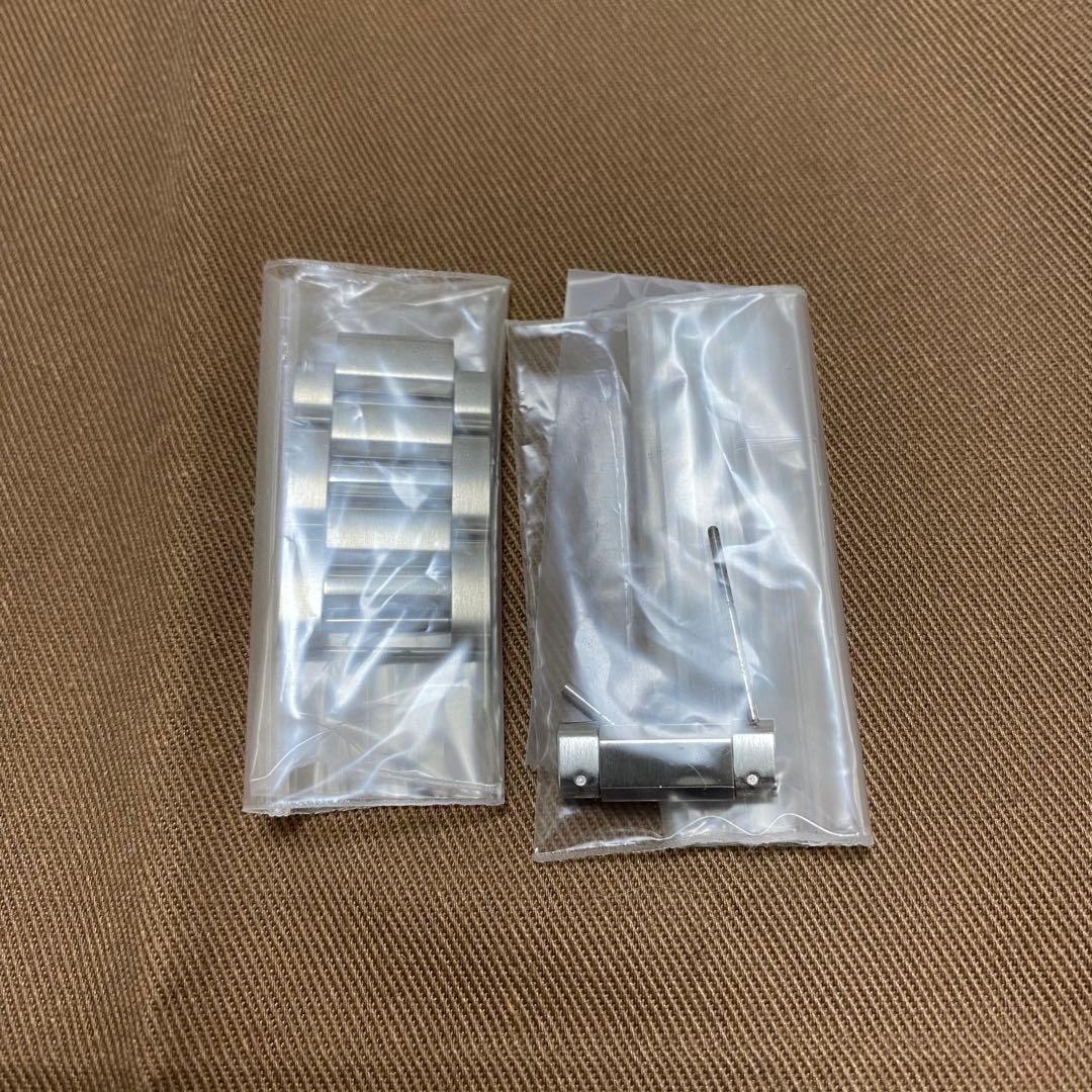 タグホイヤー　カレラ　キャリバー7 ツインタイム　ブラック