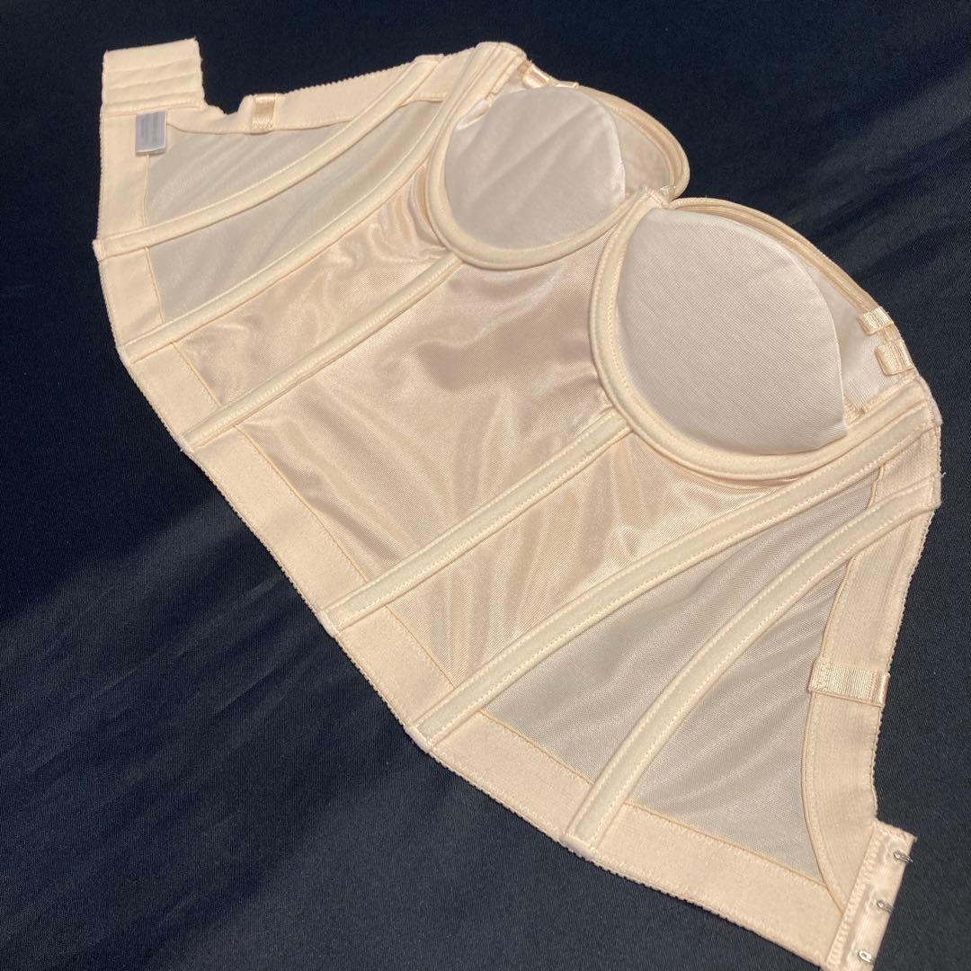 【美品】FOURSIS&COブライダルインナーVカットビスチェD75ガードル70