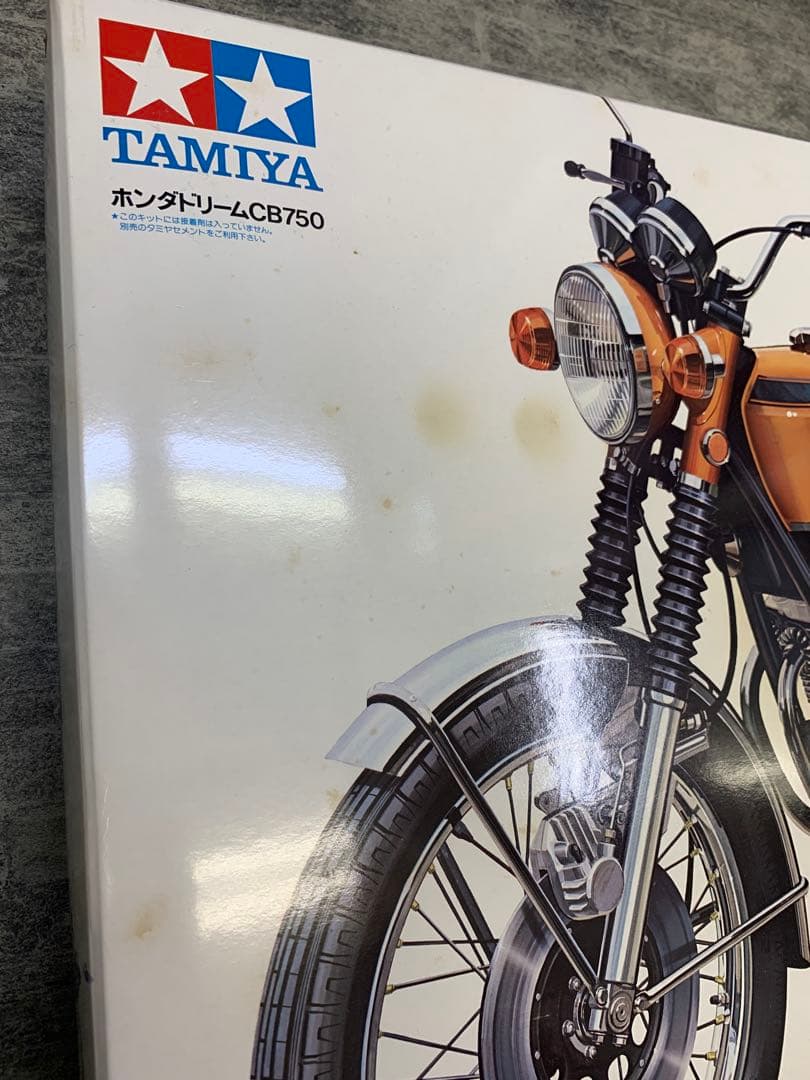 タミヤ 1/6ホンダ ドリーム CB750 FOUR 未組立 - メルカリ