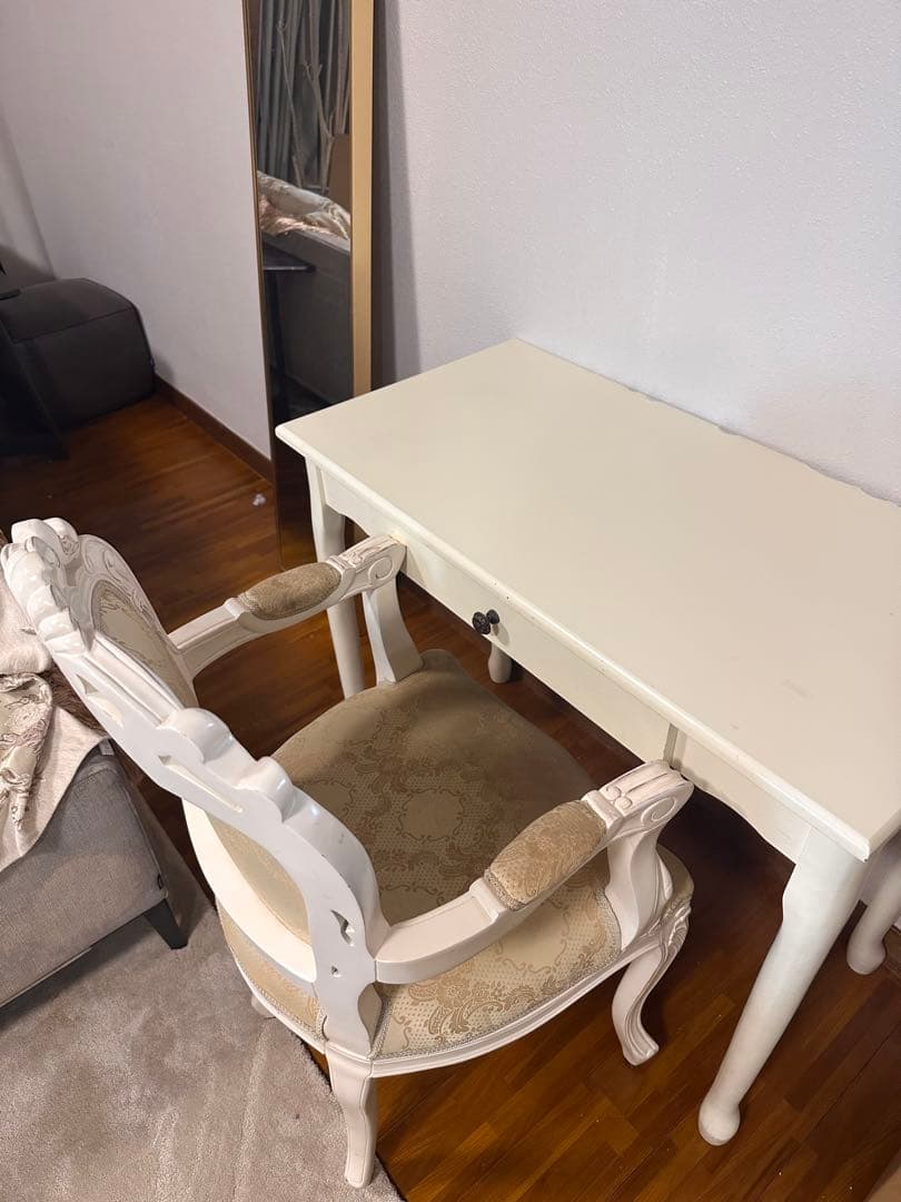 ネイルテーブル ロココ 椅子