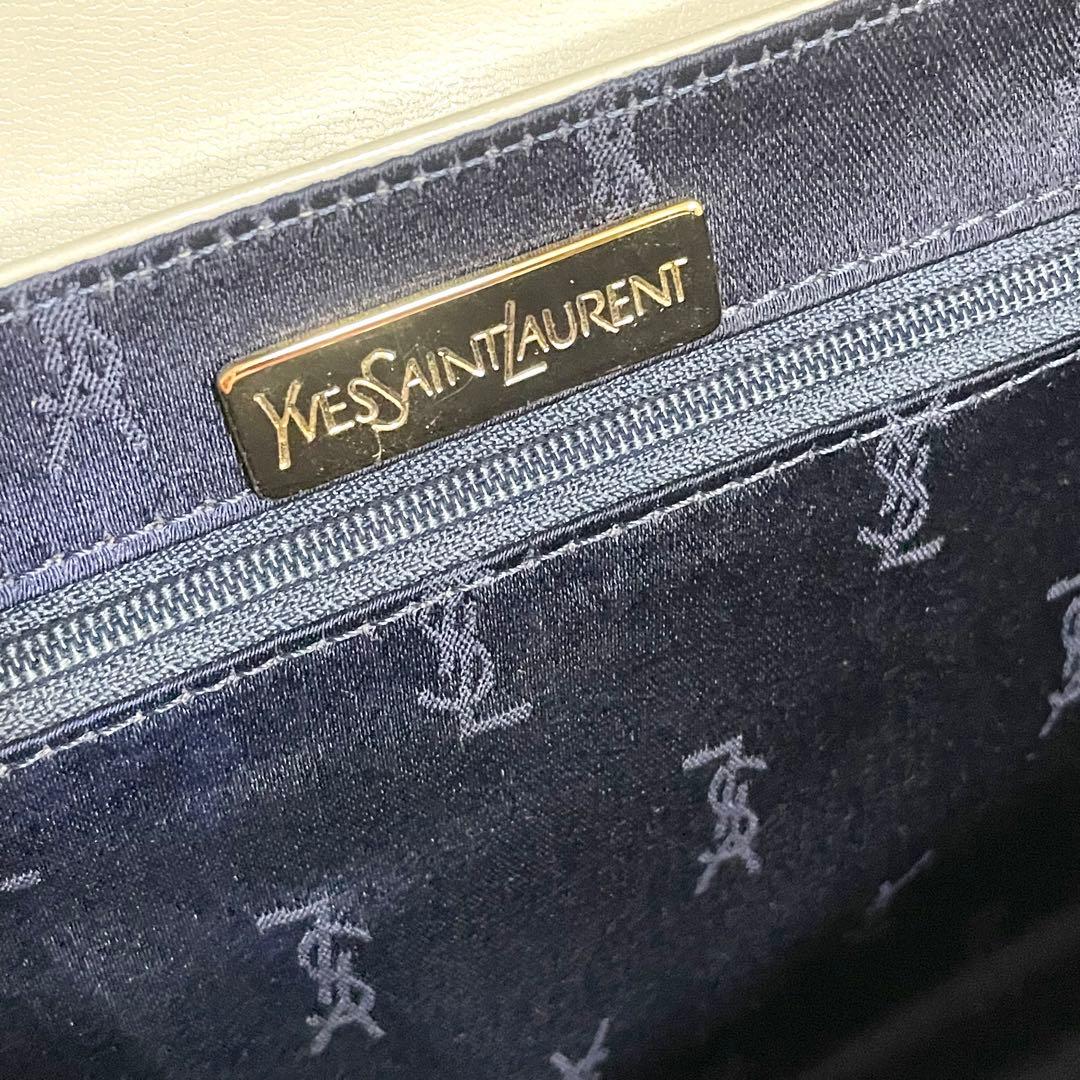 イヴサンローラン ハンドバッグ レディース レザー 革 皮 白 ホワイト