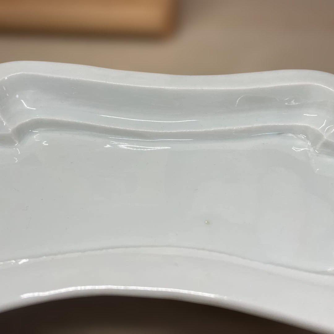 上田恒次 白磁木瓜皿 共箱 上田恒次 ☆ 白磁 碗 ☆ 共