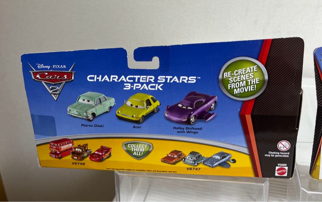 カーズ、ミニカー、マテル、エーサー、グレム、ホリー・シフトウェル、ペトロフ