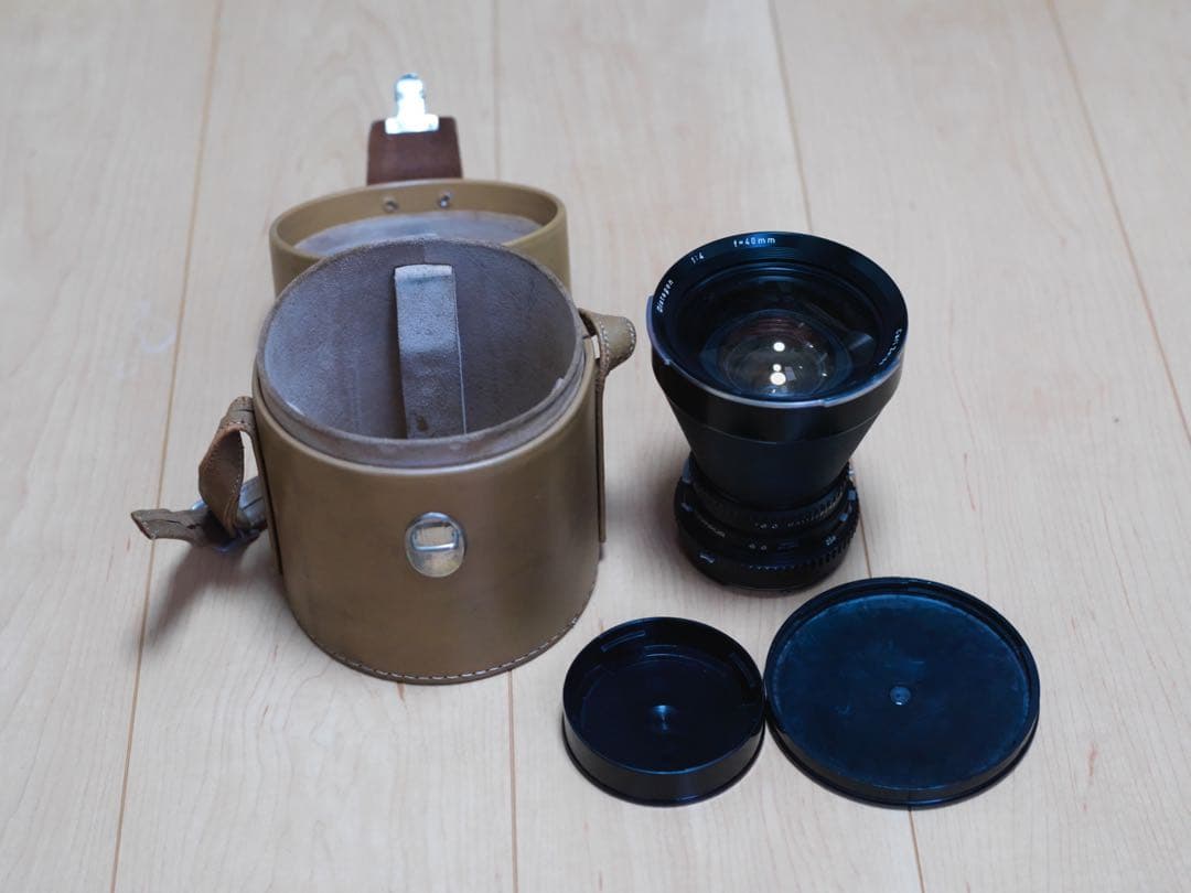 レンズ(単焦点) Carl zeiss HASSELBLAD Distagon C40mm T* レンズ(単焦点) Carl zeiss HASSELBLAD Distagon C40mm T* Hasselblad