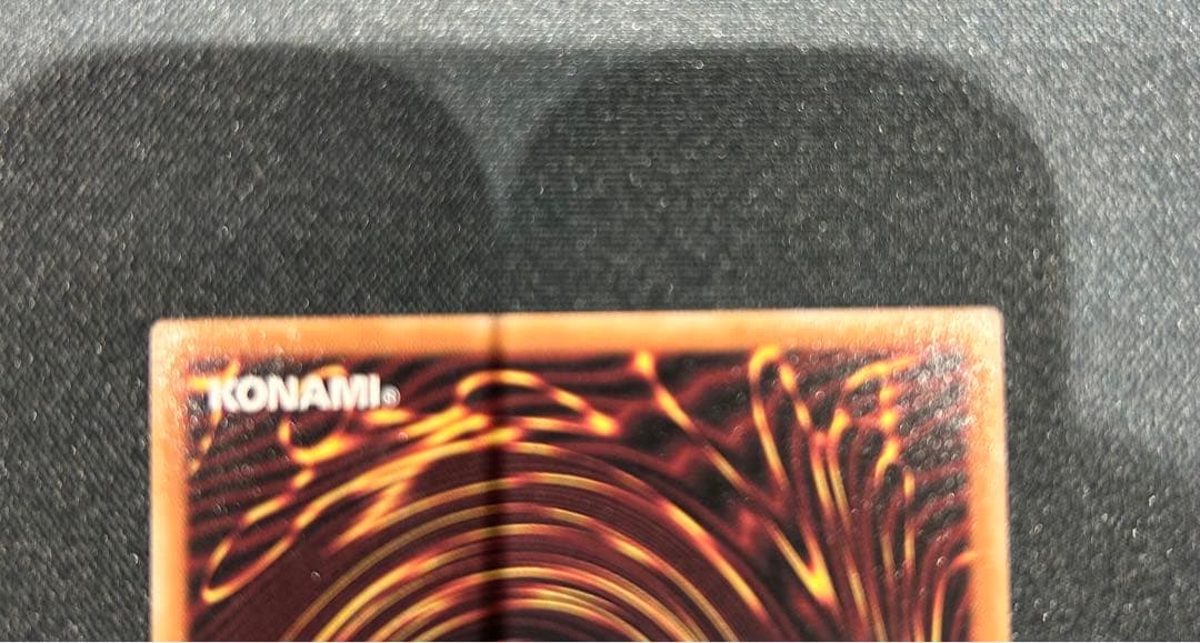 ブラックマジシャンガール 25th ピンク　シークレットレア　絵違い　美品