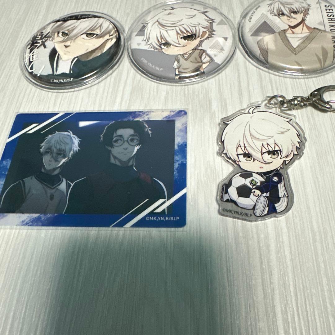 ブルーロック 凪 誠士郎 缶バッジ他5個セット - メルカリ ブルーロック