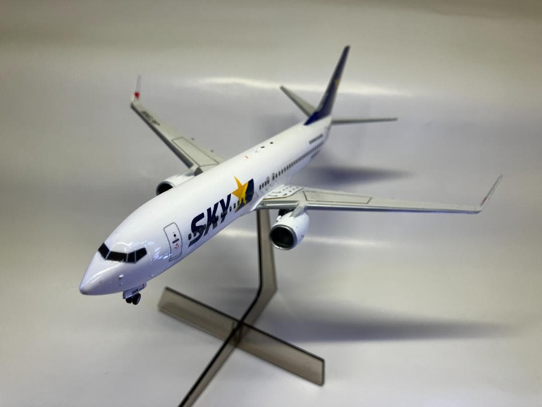 スカイマークボーイング737-800　1/200スケールプラモデル完成品