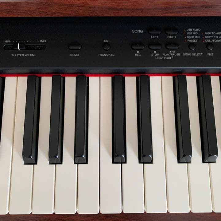 公式 グッズ YAMAHAヤマハ電子ピアノクラビノーバCLP−440M 【3683824186】