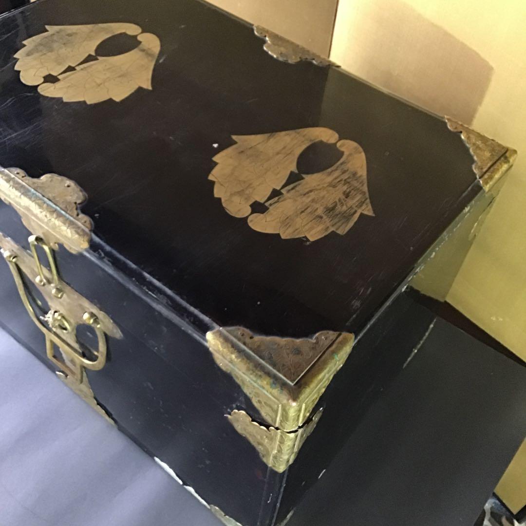 鎧櫃具足挟箱 銀杏家紋 厚漆塗黄銅金具彫刻 江戸期保証