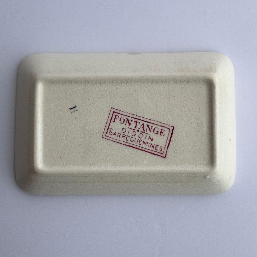 フランスアンティーク サルグミンヌ Fontanges 石鹸置き - メルカリ