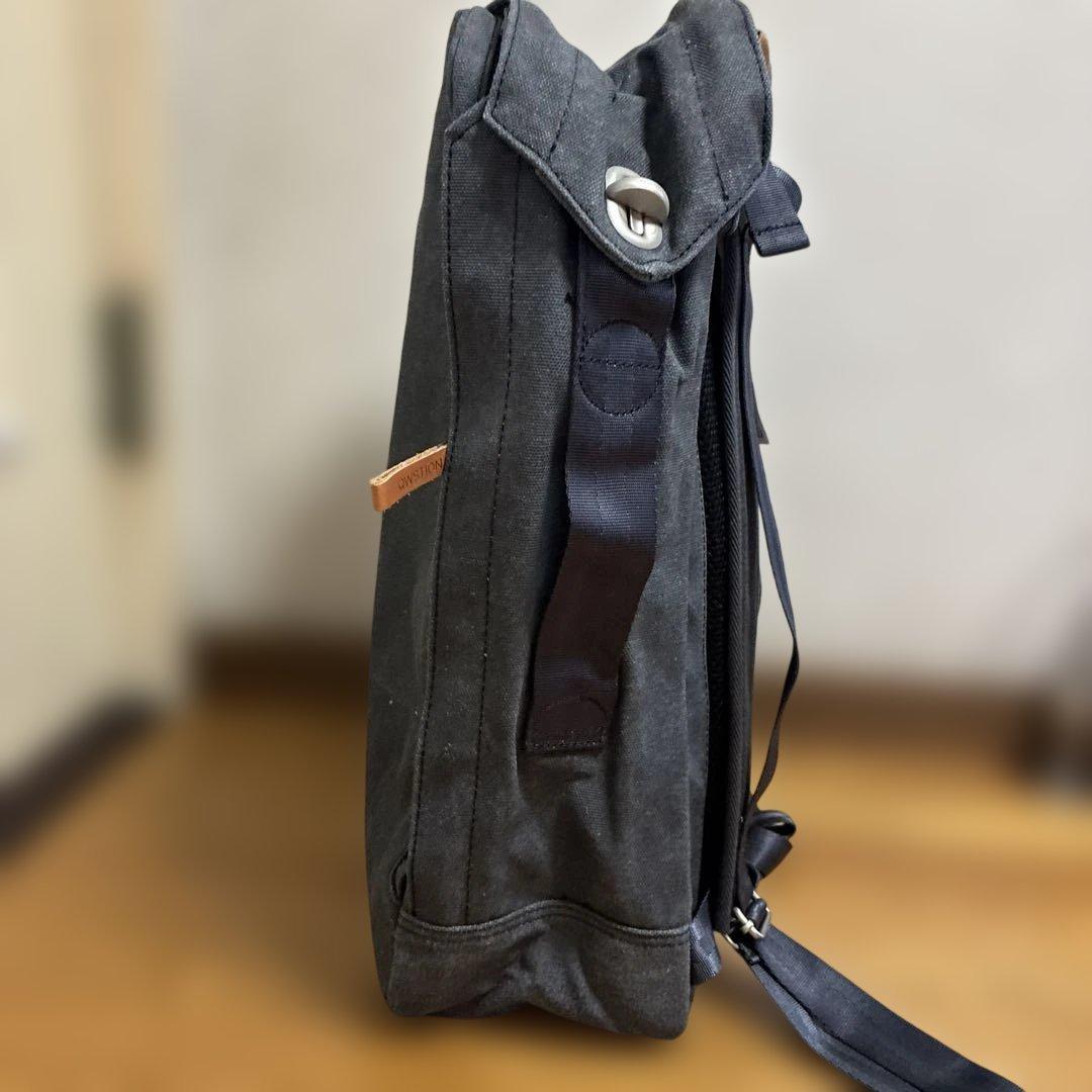 QWSTION スイス製 バックパック 大容量