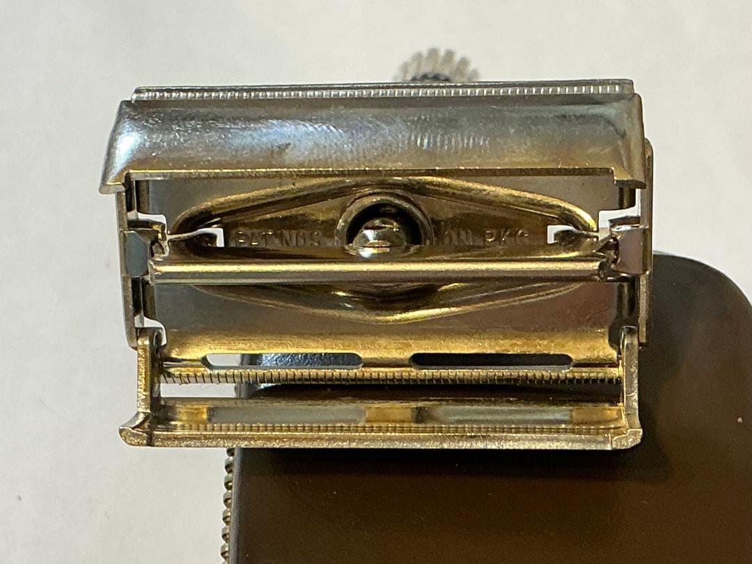 ビンテージ】Gilletteシェーバーセット 替刃 専用ケース付