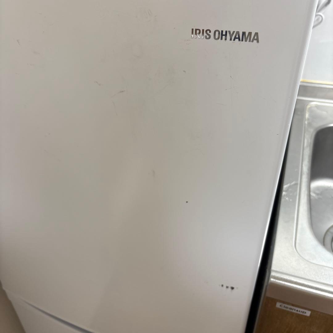 2021年製アイリスオーヤマ冷蔵庫 IRSD-14A-W142L