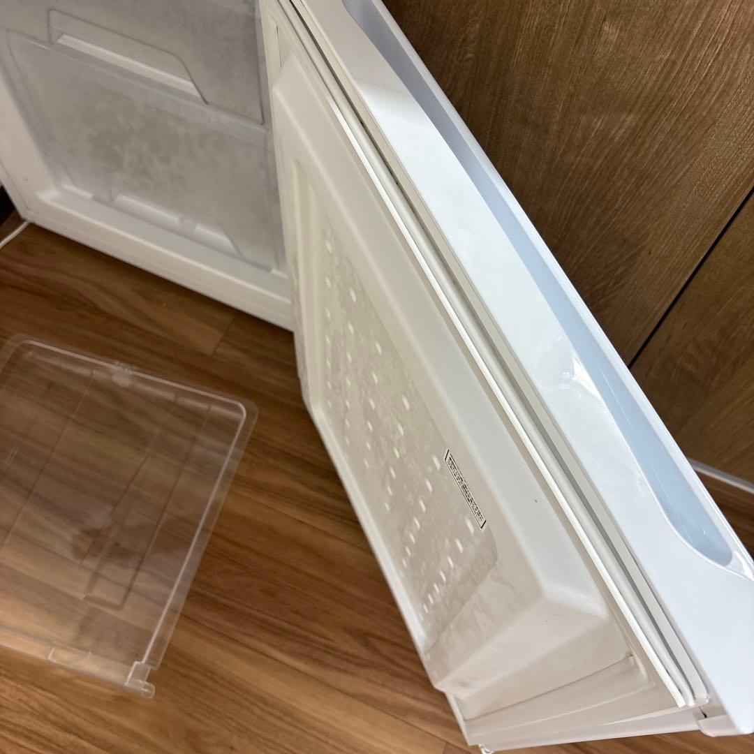 2021年製アイリスオーヤマ冷蔵庫 IRSD-14A-W142L