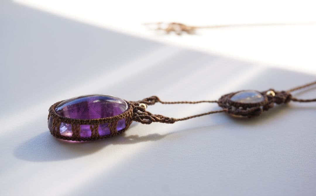 《H様お取り置き》夜明けの空の色　グラデーションアメジスト　マクラメ　ネックレス