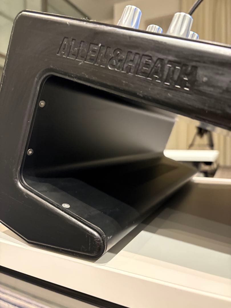 ALLEN & HEATH Qu-16C/純正キャリーバッグ/純正ミキサーライト