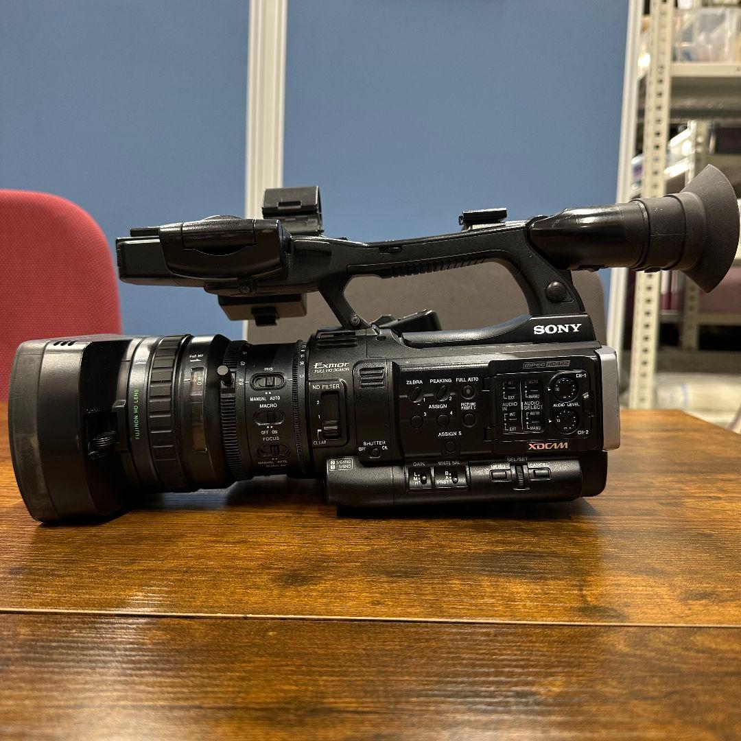 FS7 II レンズ付属PXW-FS7M2K+VCT-FS7+VCT-14