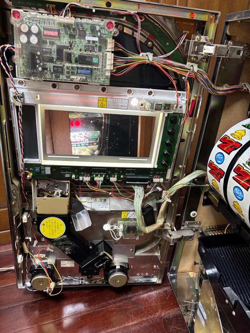名機！初代 旋風の用心棒 ロデオ 不要機付 4号機 レア白パネル - メルカリ