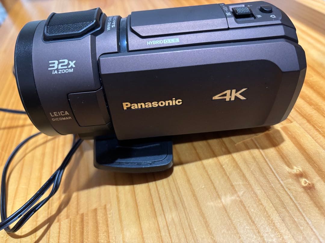 Panasonic 4K ビデオカメラ 本体 Panasonic（パナソニック） 【ほぼ新品】パナソニック 4K ビデオカメラ