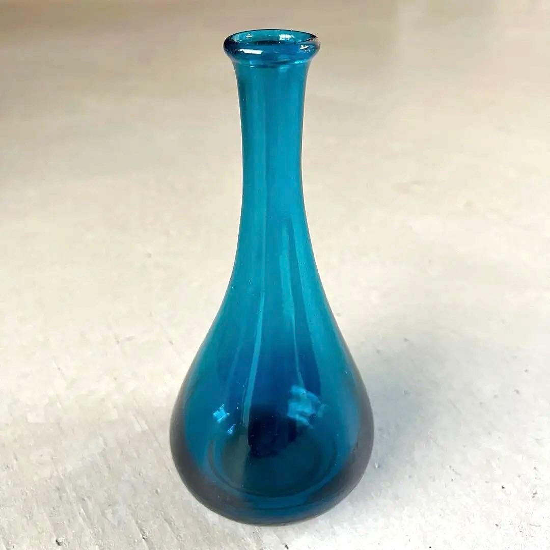 倉敷ガラス 小谷眞三 底二重 花器 花瓶 花入れ - メルカリ