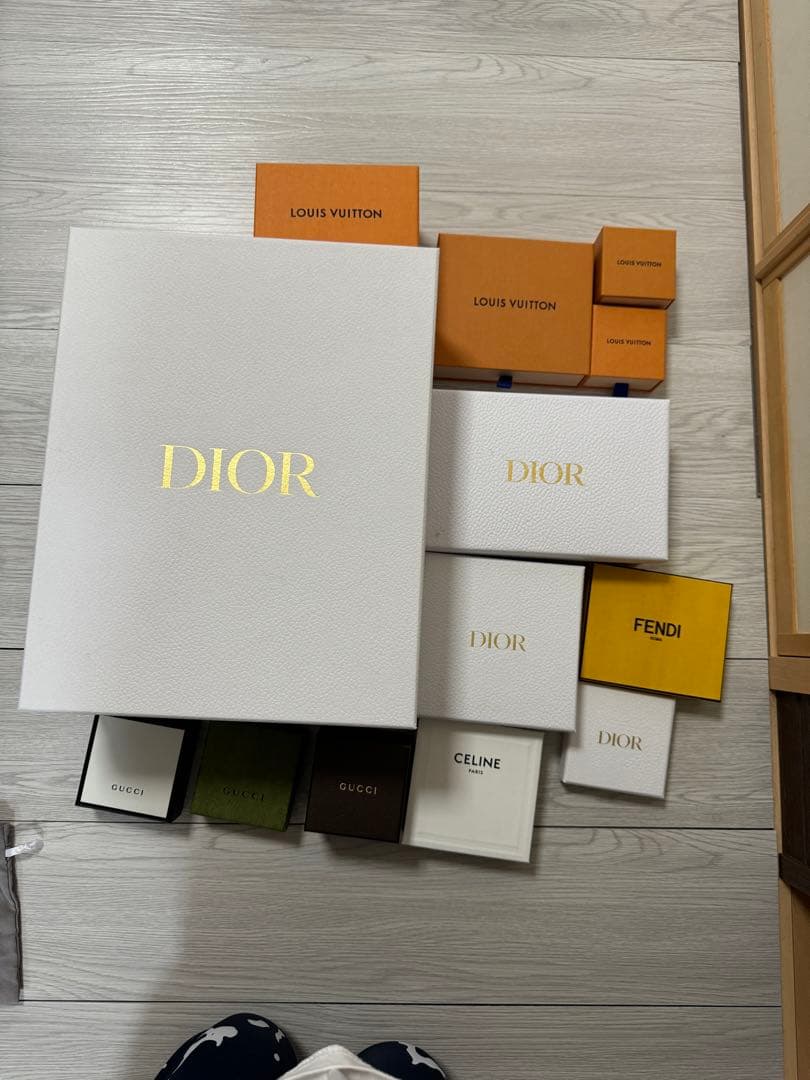 ブランド 空箱 楽天市場】空箱（腕時計）の通販