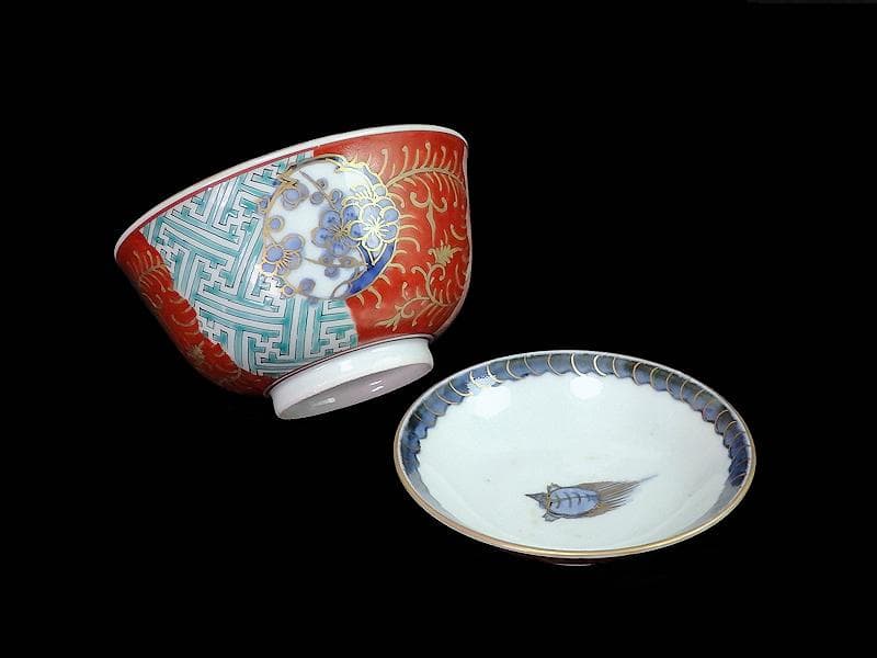 古伊万里　紗綾形紋に金唐草　丸紋に松竹梅の図　大振蓋茶碗　E807AS-CNy