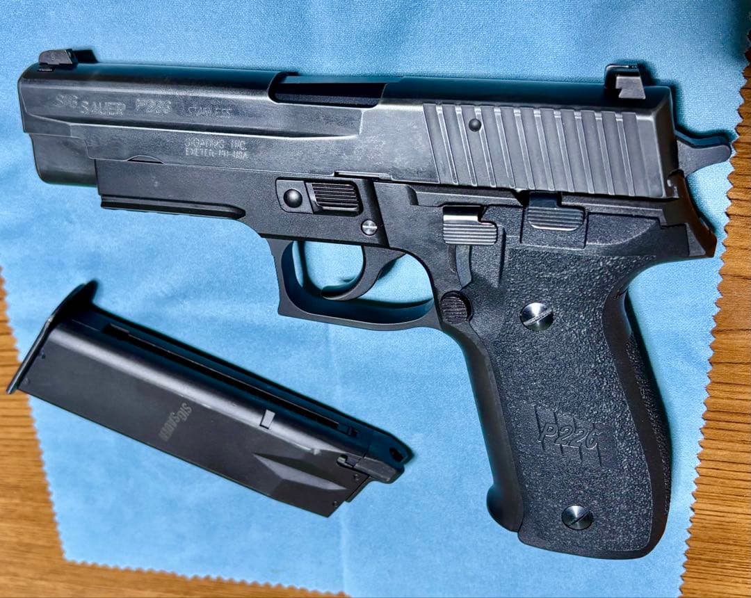 KSC P226R HWモデル美品