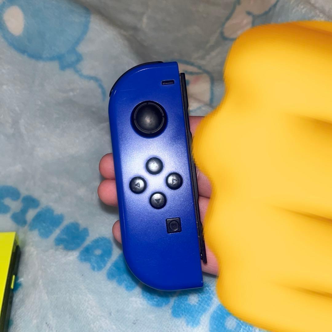 d*7様 Nintendo Switch 本体&Joy-Con(L.R)付き