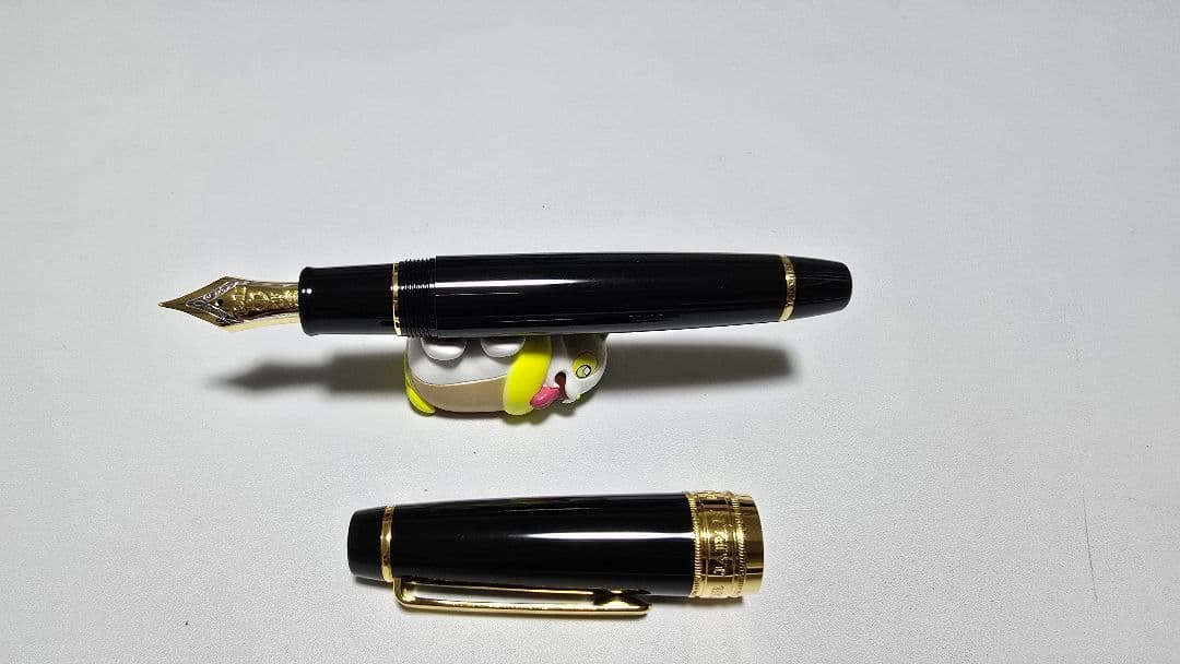 【ロゴ変更前】セーラー万年筆 プロフェッショナルギア KOP 金 ブラック 太字