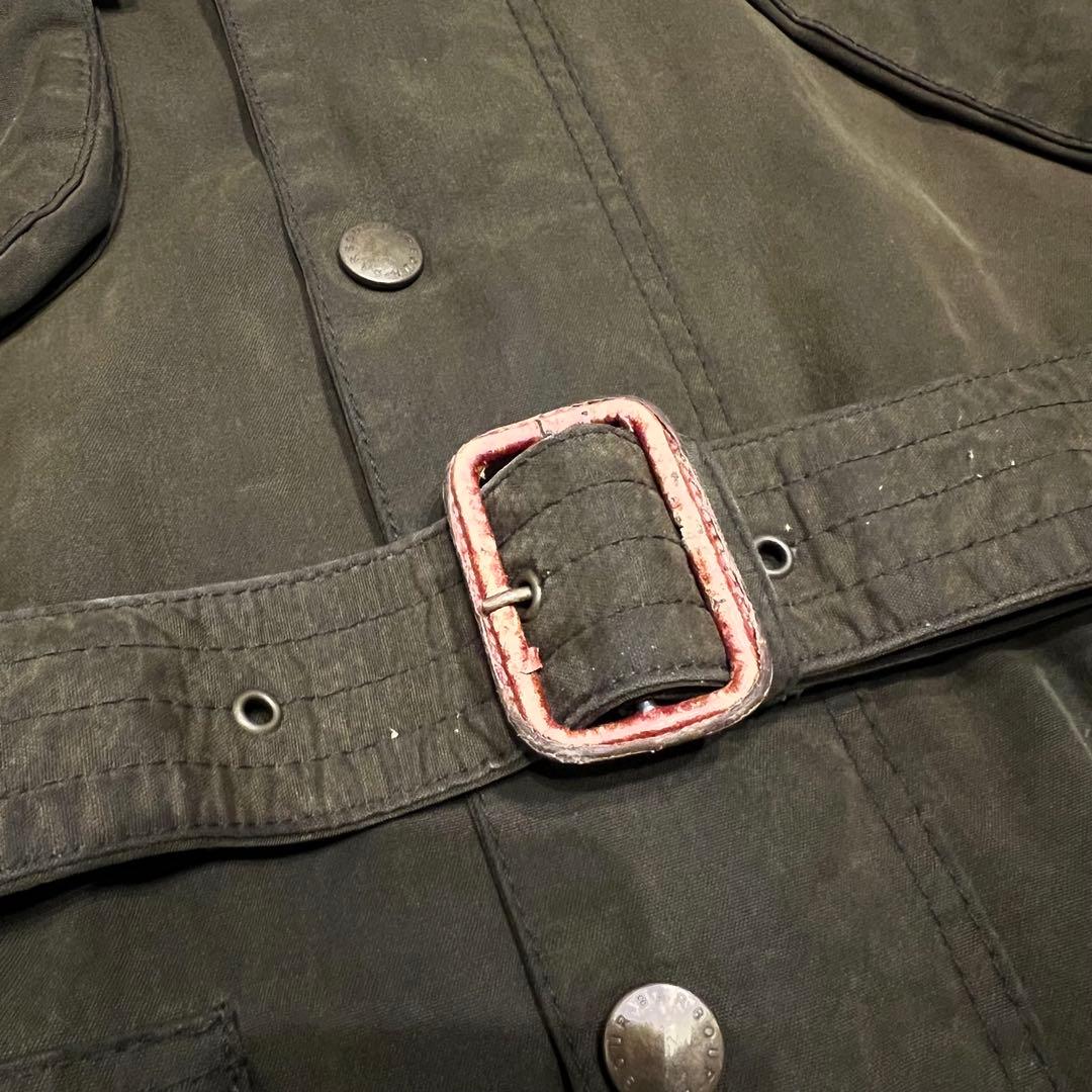 BARBOURバブアー／インターナショナル／限定モデル／38サイズ／ベルト付き