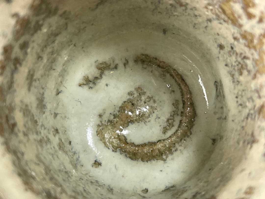 陶芸家　作家物　岡本作礼　斑唐津　ぐい呑　酒器　酒盃　筒盃