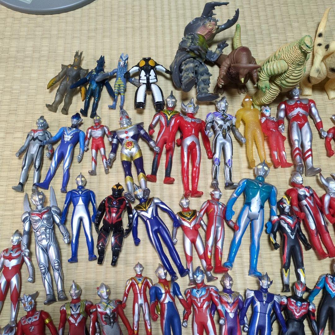 ウルトラマン ソフビ フィギュア 約60体