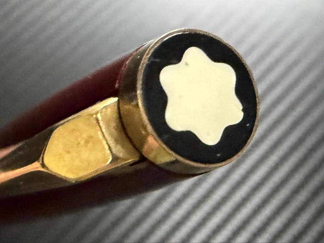 美品 モンブラン No.121 ボルドー F 細字 万年筆 - メルカリ