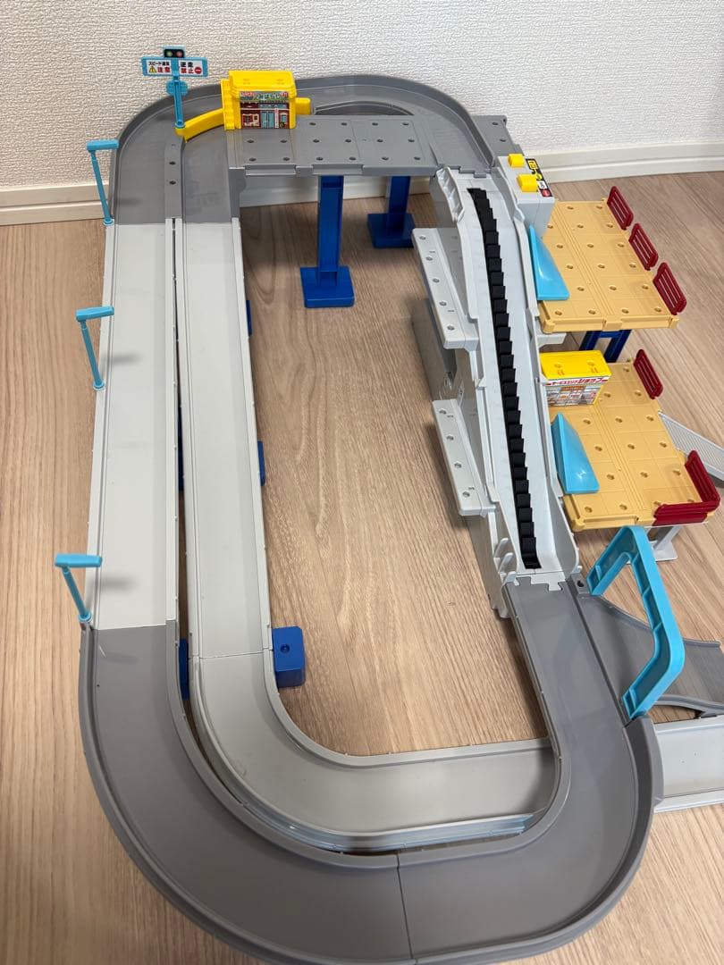 トミカ トミカワールド トミカビル やまのぼりドライブ トミカアクション高速道路