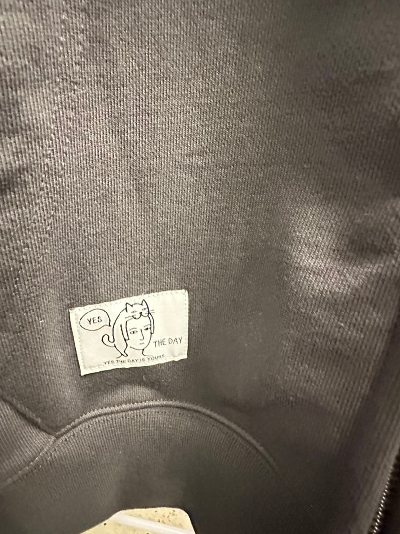 マウスラビット　パーカー　イェソン　韓国チャコール