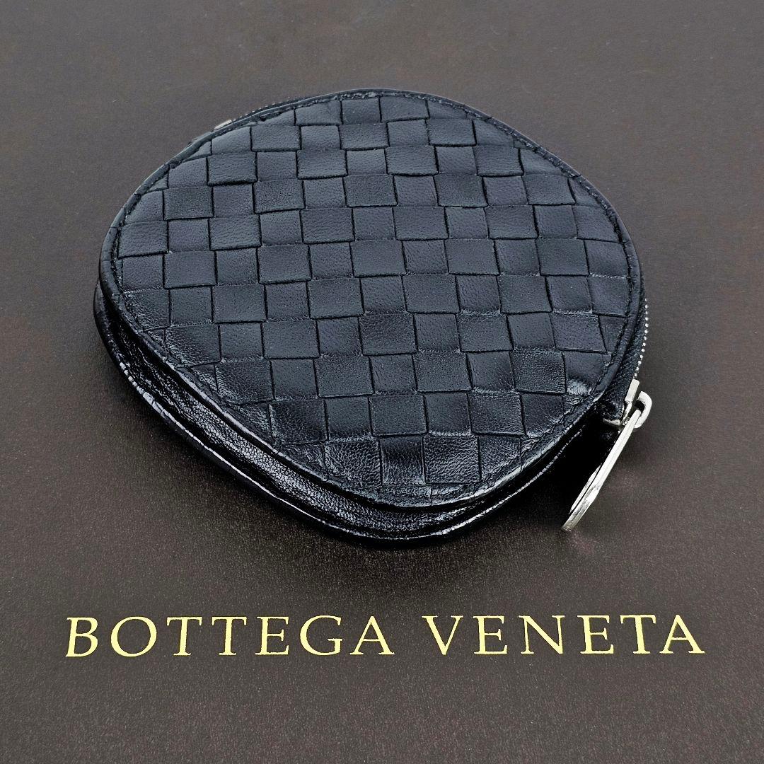 美品 ボッテガヴェネタ イントレチャート ラウンドジップ ケース