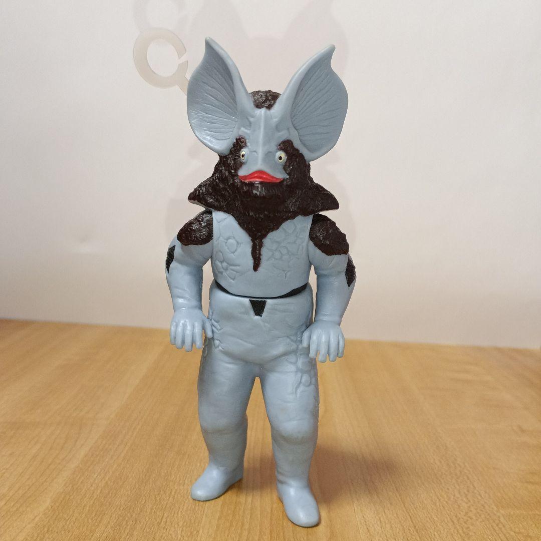 ウルトラ怪獣シリーズ イカルス星人ソフビ - メルカリ