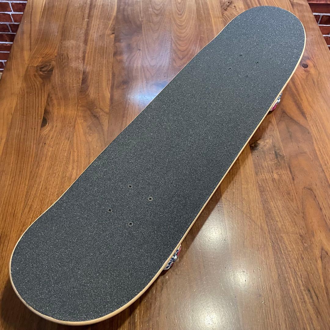 スケボー　スケートボード　コンプリート　インディペンデント　8インチ　極美品