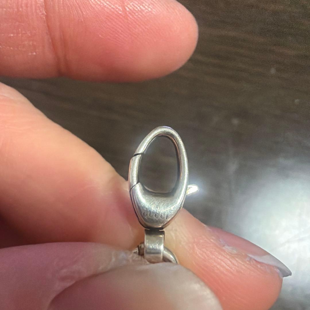 Gucci シルバー ロゴチェーンブレスレット 18cm