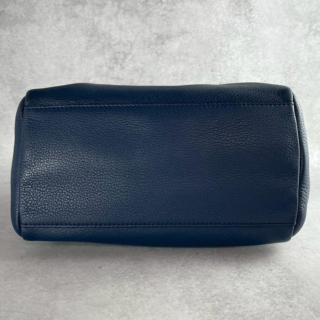 ✨美品✨トリーバーチ　ハンドバッグ　2way クロスボディ　チェーン　レザー　紺