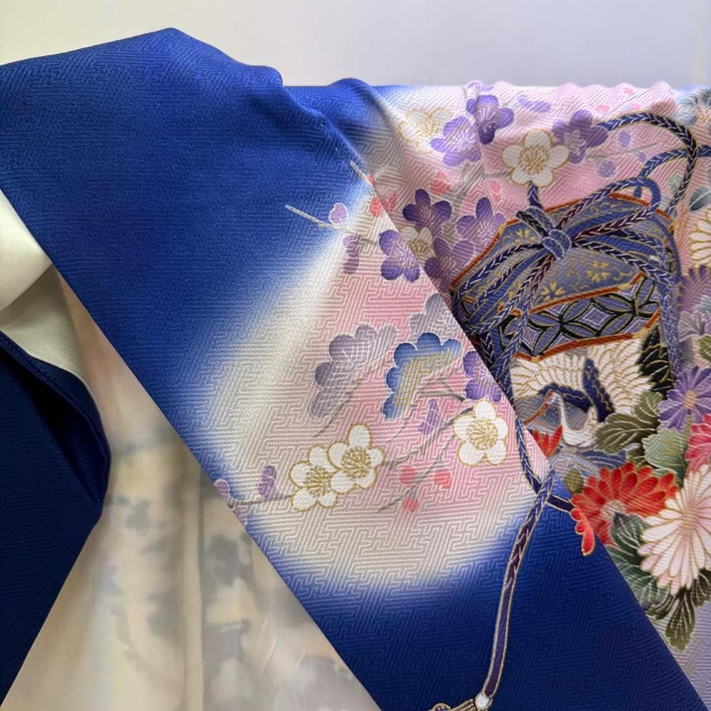 振袖 正絹 青 白 古典花柄 裄70㎝ 成人式 中古 b-66 - メルカリ