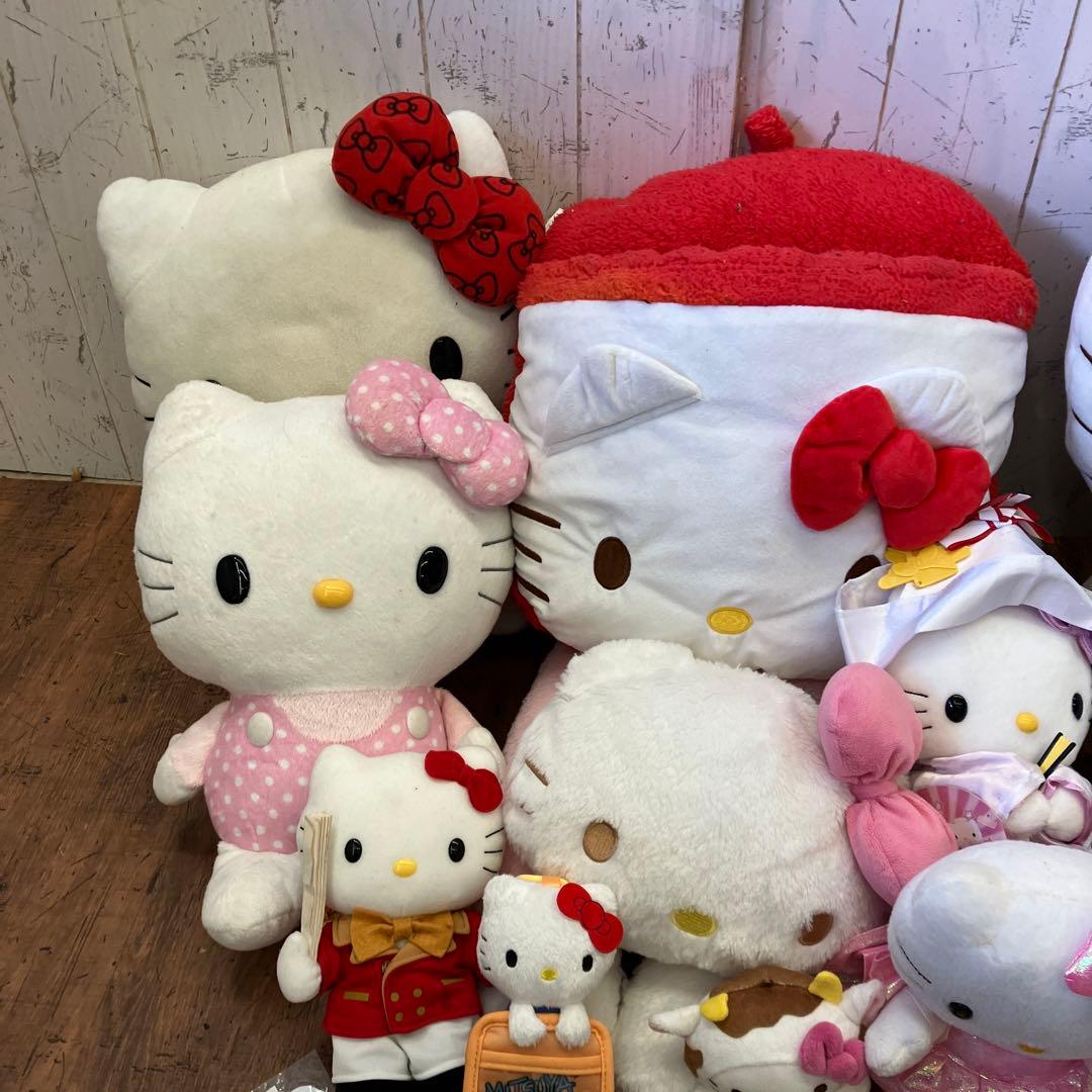 サンリオ ハローキティ キティちゃん ぬいぐるみ 22体 大量まとめ売り 人形