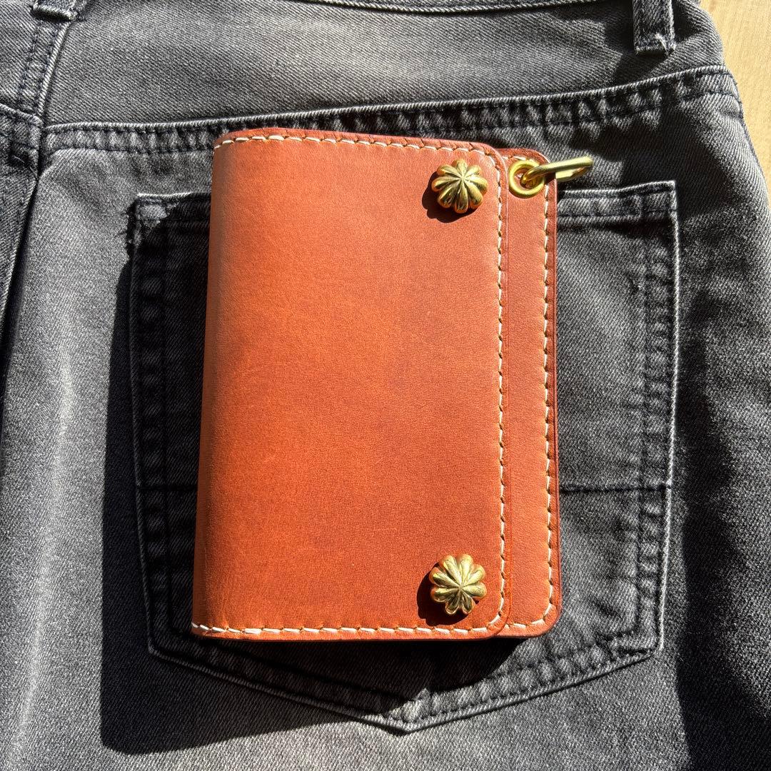 トラッカーウォレット　ショート　コンチョ