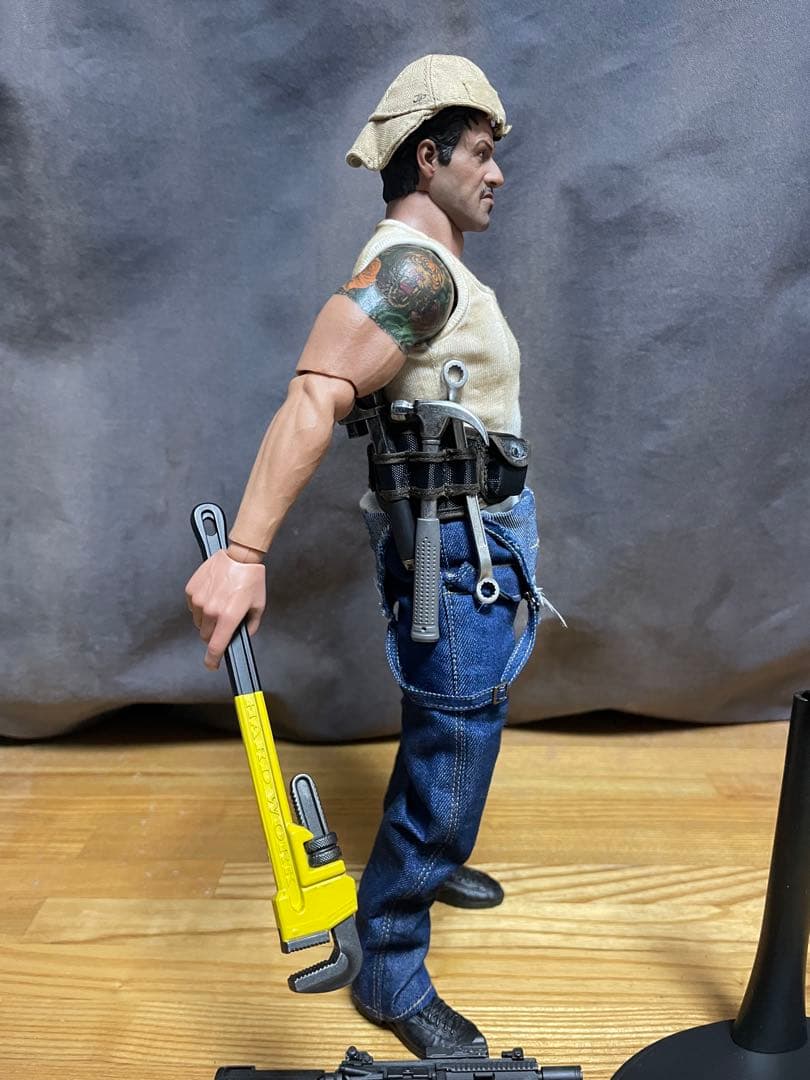 1/6 エクスペンダブルズ2 バーニーロス　訳あり