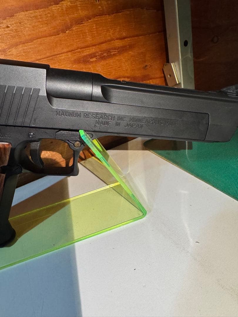 東京マルイ　デザートイーグル .50AE ガスガン　木製グリップ付き