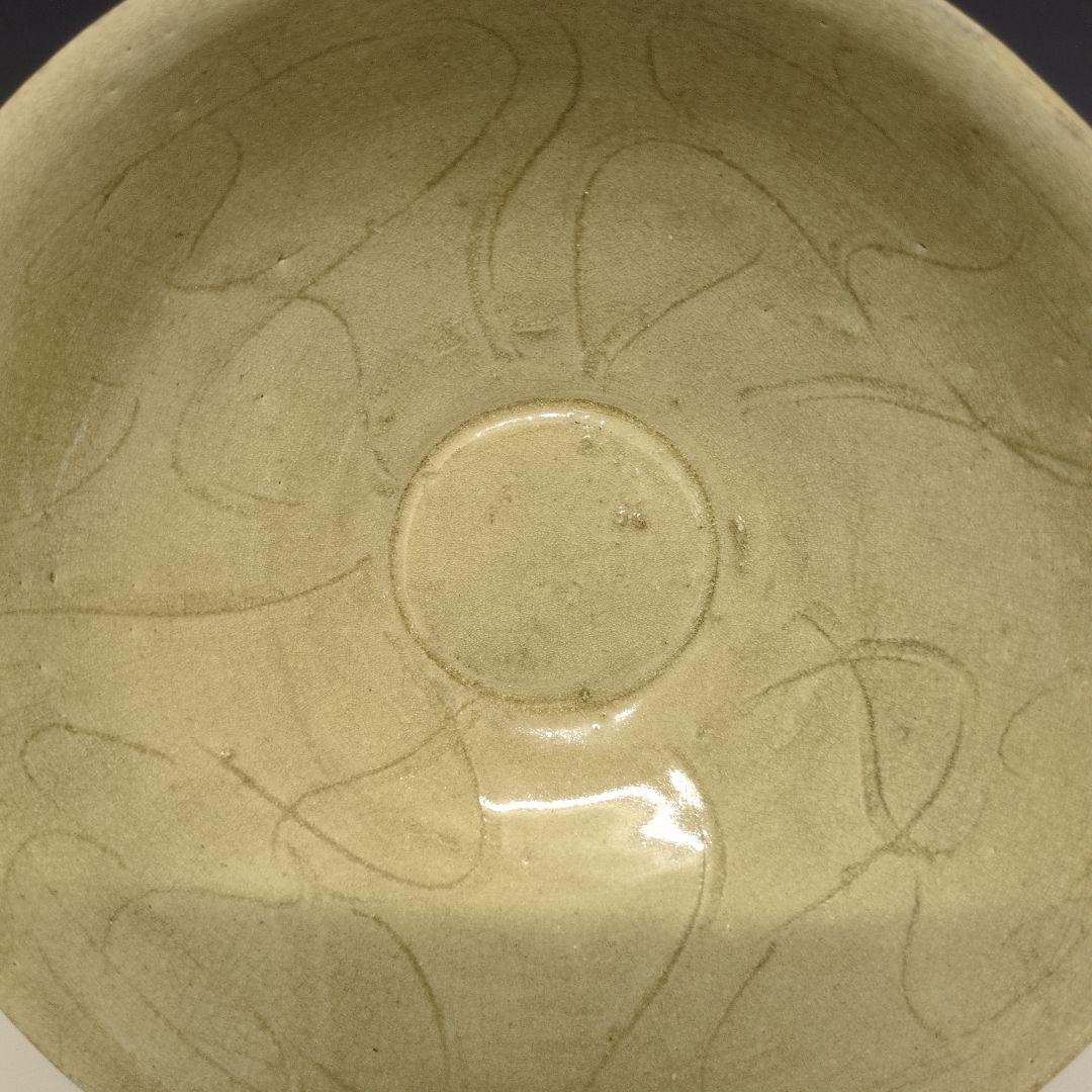 越州窯青磁刻文碗 宋時代