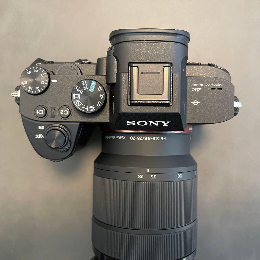 α7III ズームレンズキット(同梱レンズ:SEL2870)ILCE-7M3K SONY α7 Ⅳ